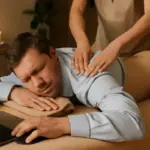 Massaggi olistici e gestione dello stress da lavoro: il dettaglio da ricordare per un vero recupero